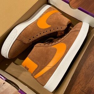 Nike Men's Brown and Orange High-Top Sneakers